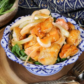 Crispy Chicken with Spicy Cream Sauce