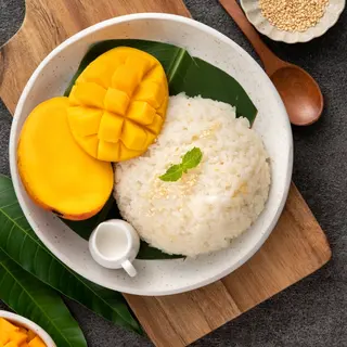 Sweet Sticky Rice with Mango